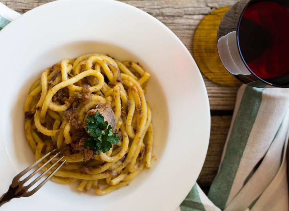 Gericht aus Bigoli mit Ragout