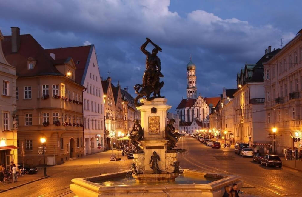 Piazza di Augsburg in Baviera