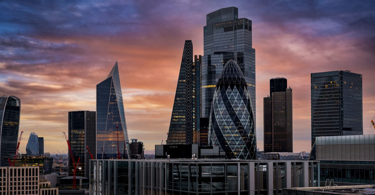 Das historische Finanzviertel, City of London, Skyline bei Sonnenuntergang