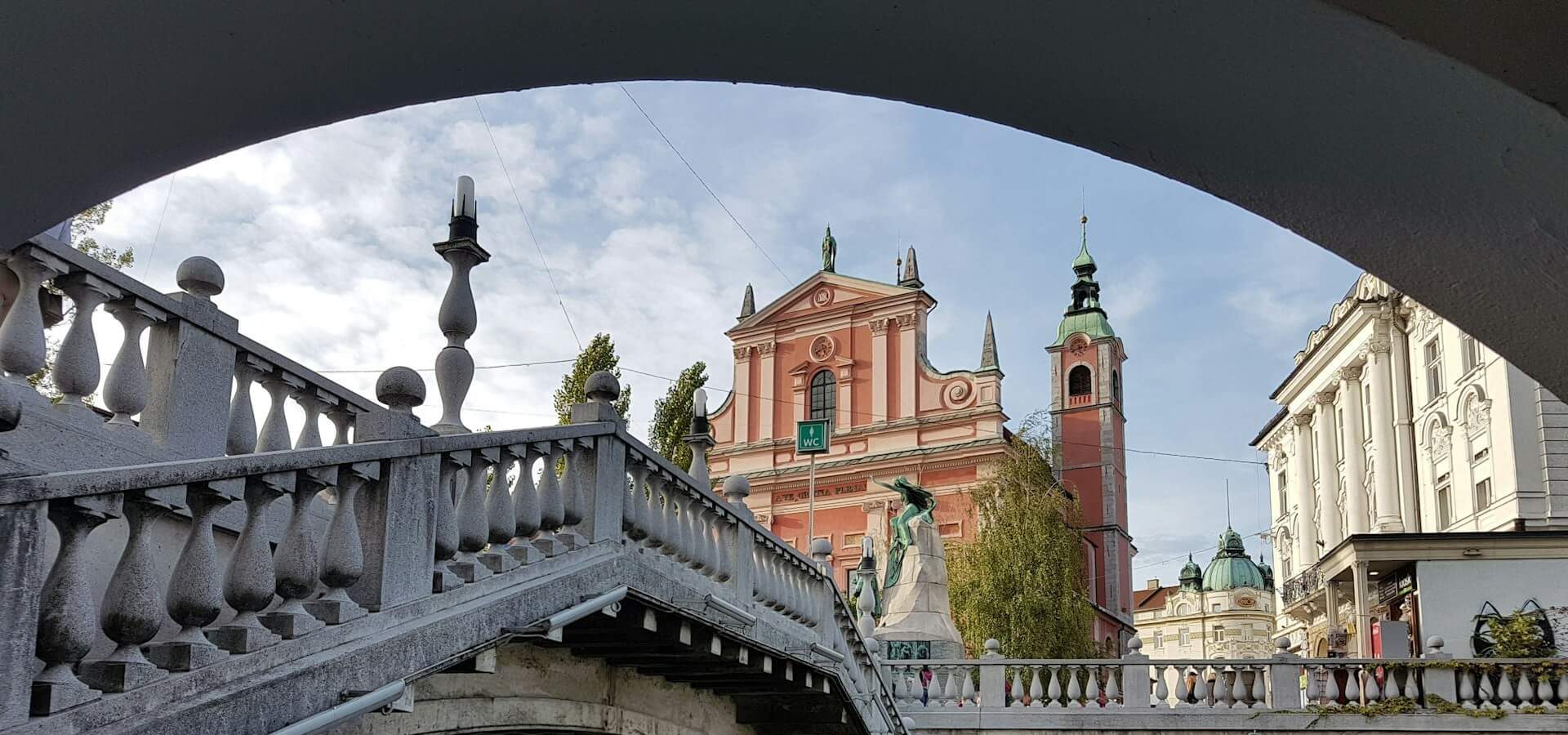 Ljubljana stadt - Air Dolomiti